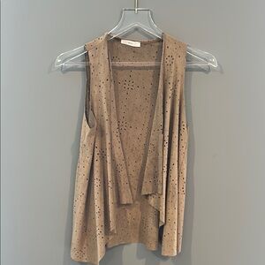 Ripe Tan Sleeveless Open Front Vest size M